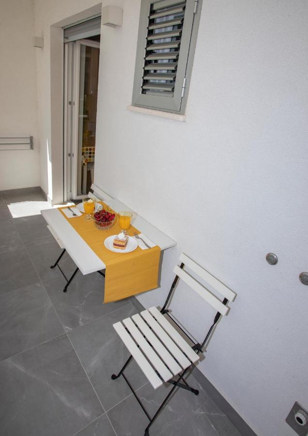 Nook Bb Apartment Split Exterior photo