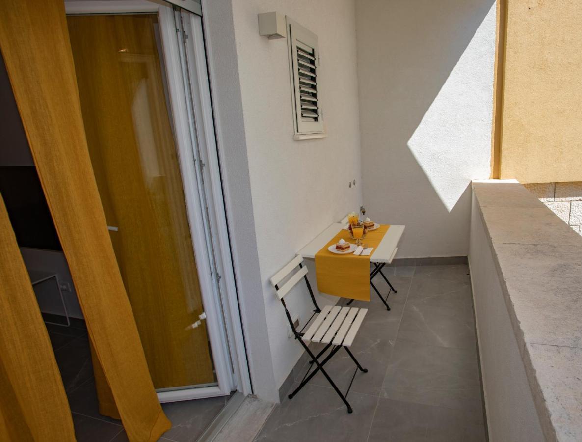 Nook Bb Apartment Split Exterior photo